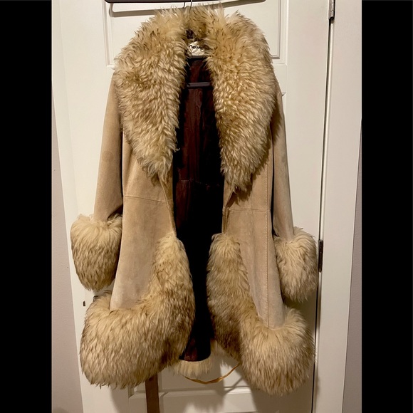 Coats | Vintage 7s Fur Trimmed Coat 